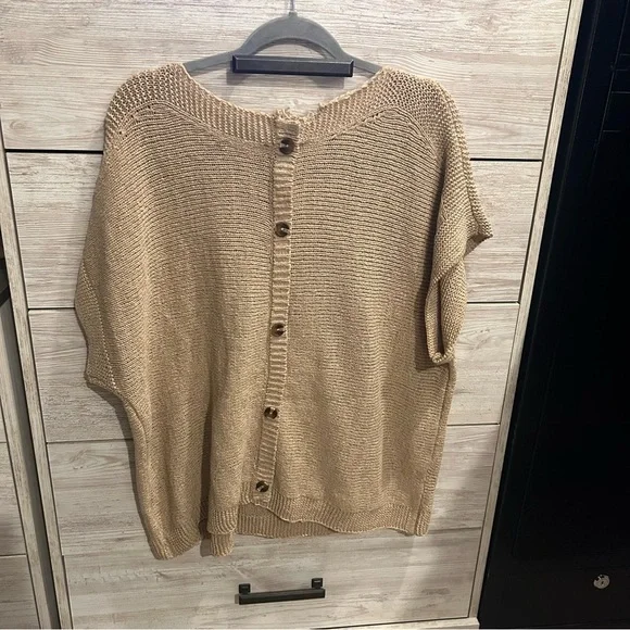 NWT Cable & Gauge Cream Crew Neck
Sweater Lightweight Knit 3X - Picture 2 of 6